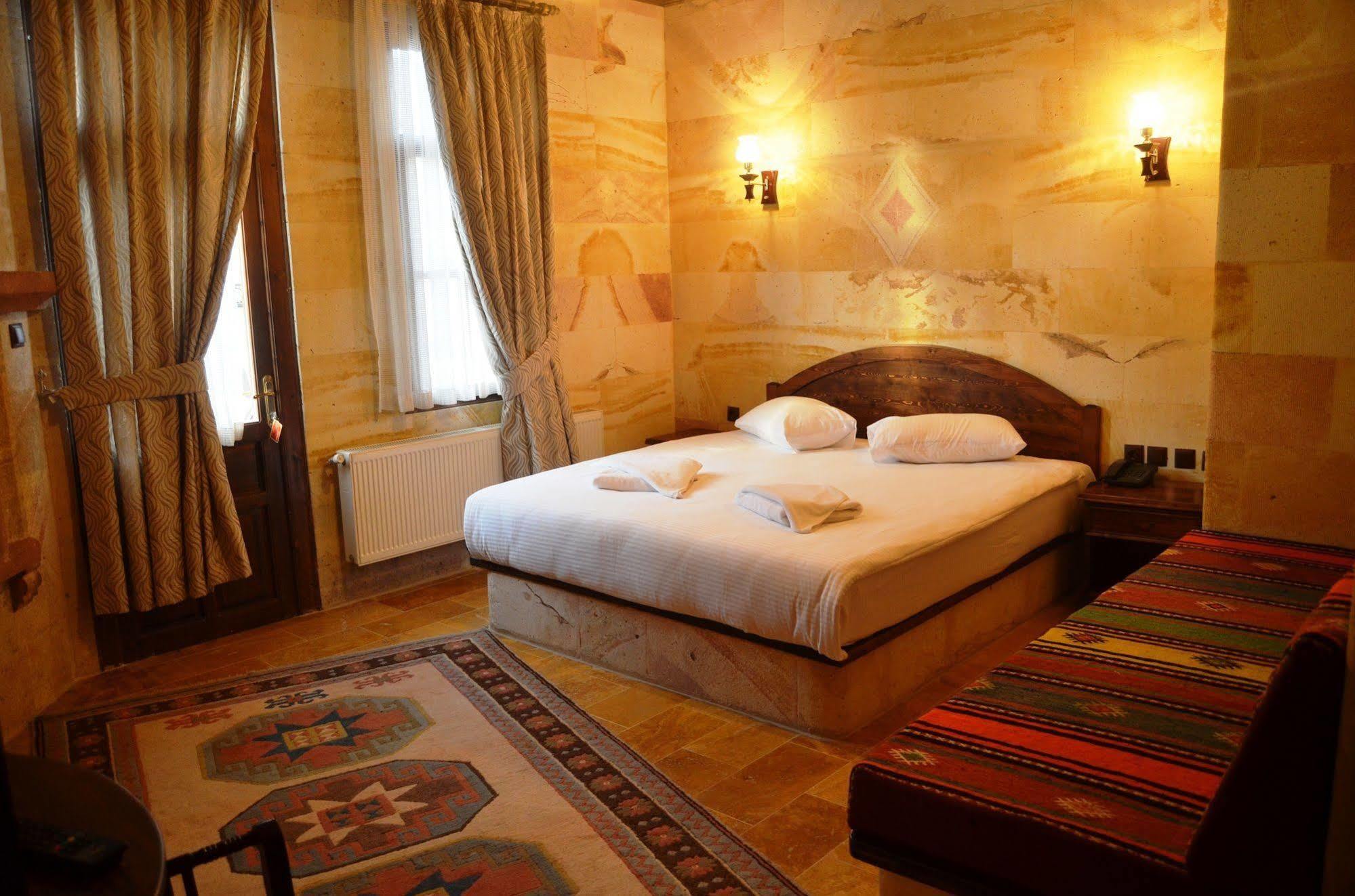 Akuzun Stone Hotel Ürgüp Exteriör bild